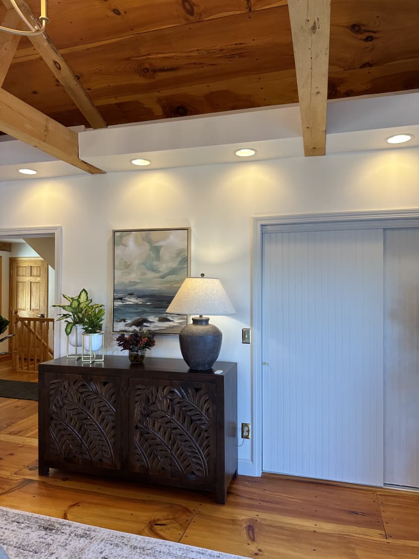 5 Decorating Ideas to Steal from The Home Depot and Vrbo's Lake Front